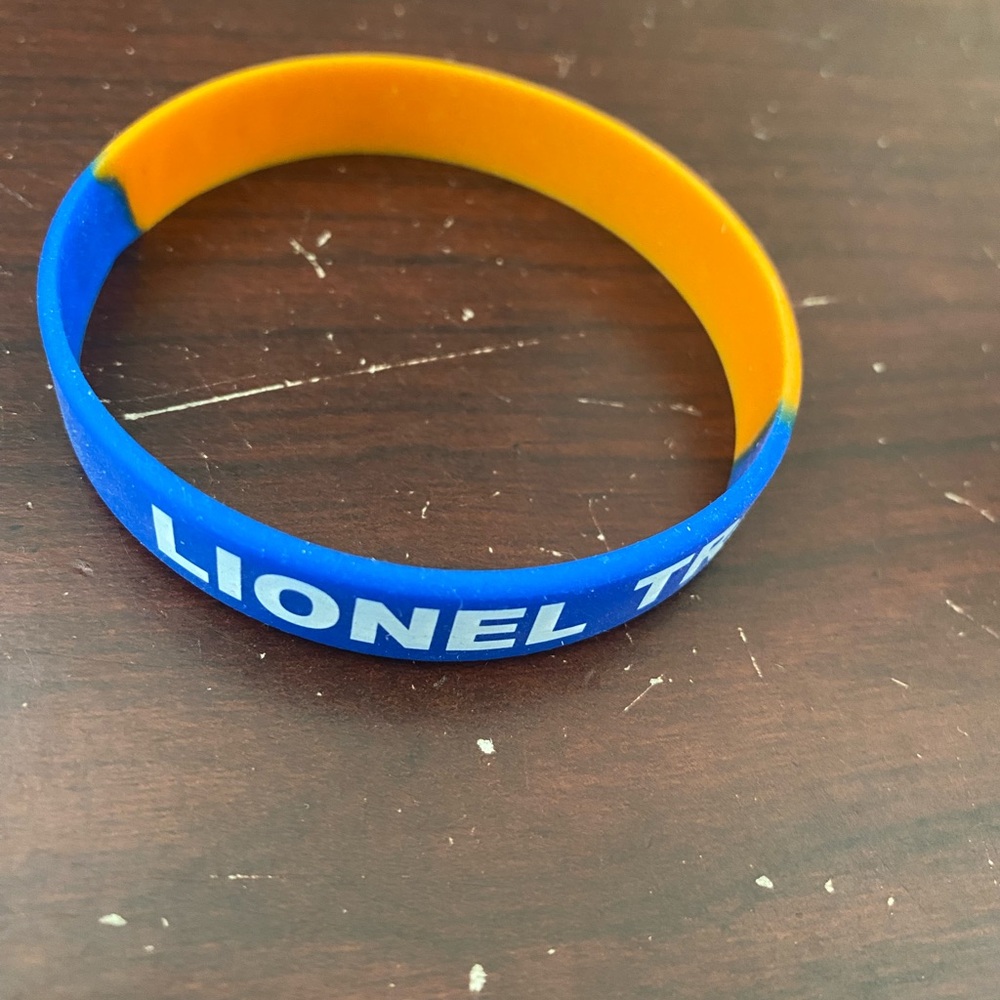 Lionel trains event band-Orange and Blue Wristband - Picture 2 of 3